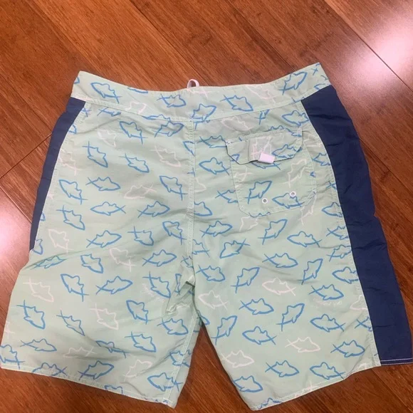 Vineyard Vines Blue and Green Swim Shorts size 34 - Picture 4 of 5